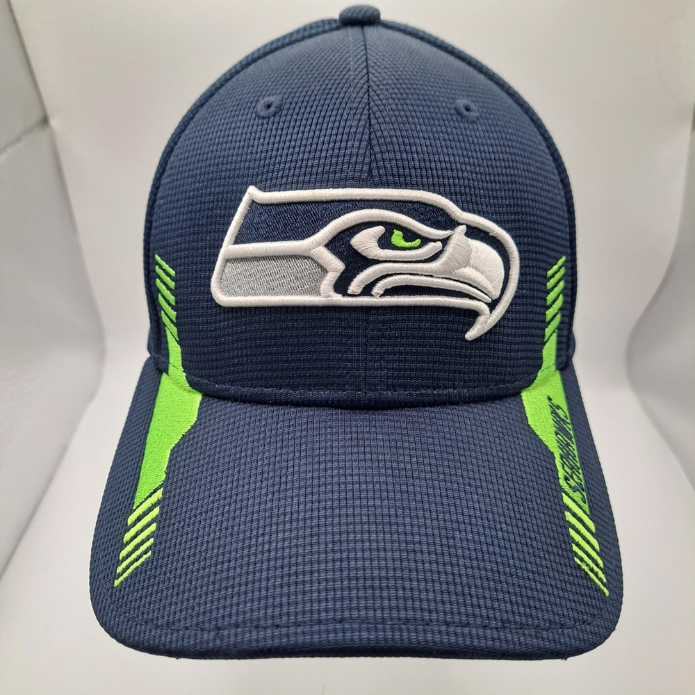 New Era Seattle Seahawks Hat Mens Medium-Large Navy Blue 39THIRTY NFL Cap